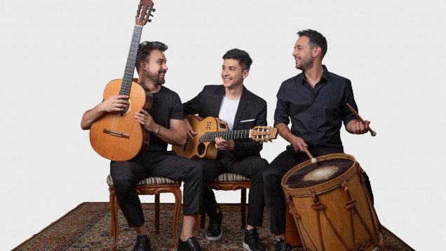 imagen Se presenta Dos Más Uno en el Teatro Independencia