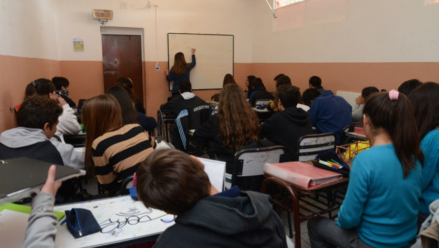 imagen El nivel secundario reinicia las clases el 26 de julio