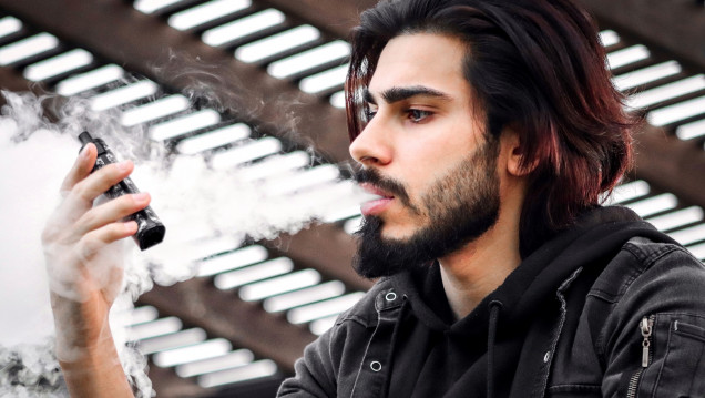 imagen Preocupa que vapeadores y cigarrillos electrónicos tengan una sola advertencia sobre efectos en la salud