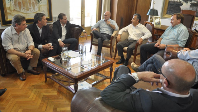 imagen Niven, molesto con Cornejo por las negociaciones con los intendentes del PJ