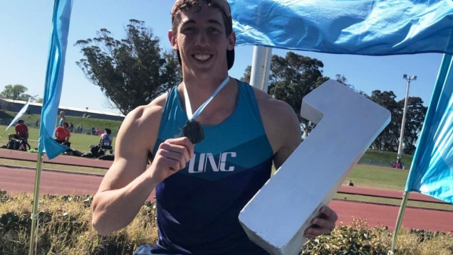 imagen Renzo Cremaschi, el atleta de la UNCUYO que es campeón nacional por cuarta vez consecutiva