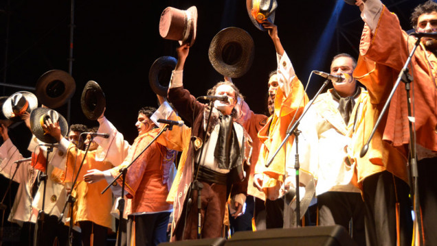 imagen Murga El Remolino (Entrevista en el Festival Universidad y Memoria)