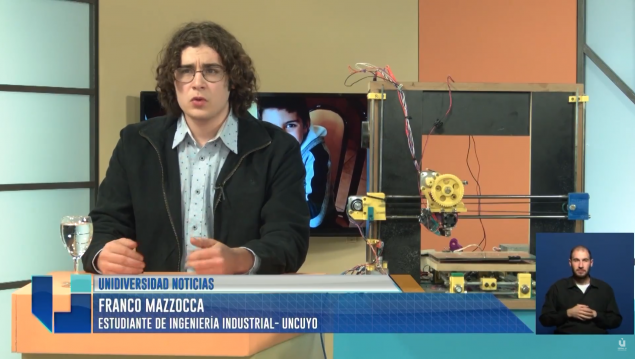 imagen Inventó una prótesis de mano mediante impresora 3D