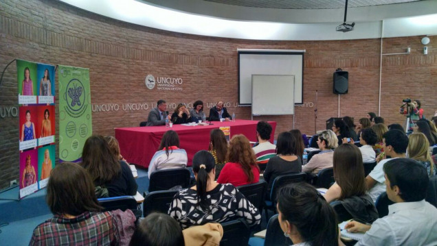 imagen Estereotipos de género: "Que las niñas sepan que son más que lindas"