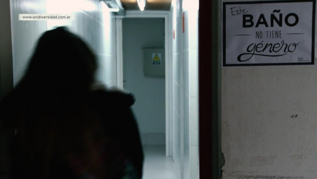 imagen Baños sin género en la Fac. Cs. Políticas y Sociales