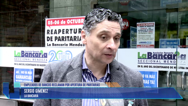 imagen Nueva jornada con atención reducida en bancos