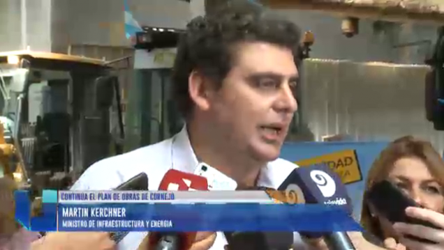 imagen El Gobierno entregó nueva maquinaria vial