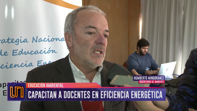 imagen Educan a docentes en el uso eficiente de la energía