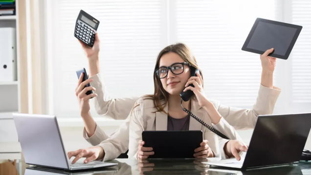 imagen Pluriempleo en el Estado: ¿cuántos trabajos se necesitan para ganar un salario digno?