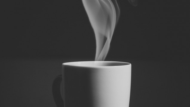 imagen Café caliente, corazón solidario