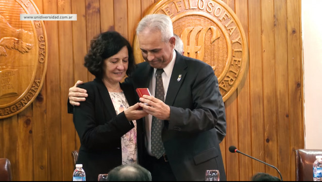 imagen Honoris Causa Liliana Bodoc