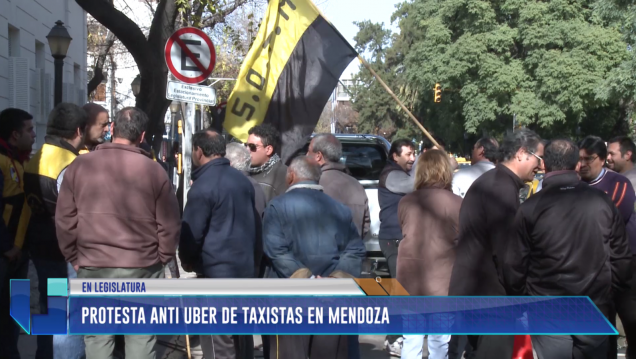 imagen Protesta anti UBER de taxistas en Mendoza