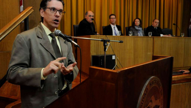 imagen Manifiesto 06 - Bernardo González Riga  
