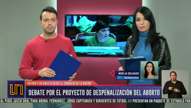 imagen Multitudinaria vigilia en las afueras del Congreso